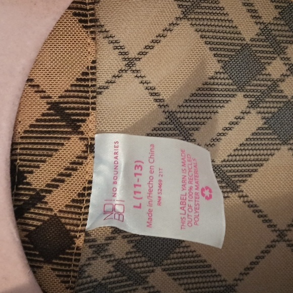 Top - Picture 3 of 4